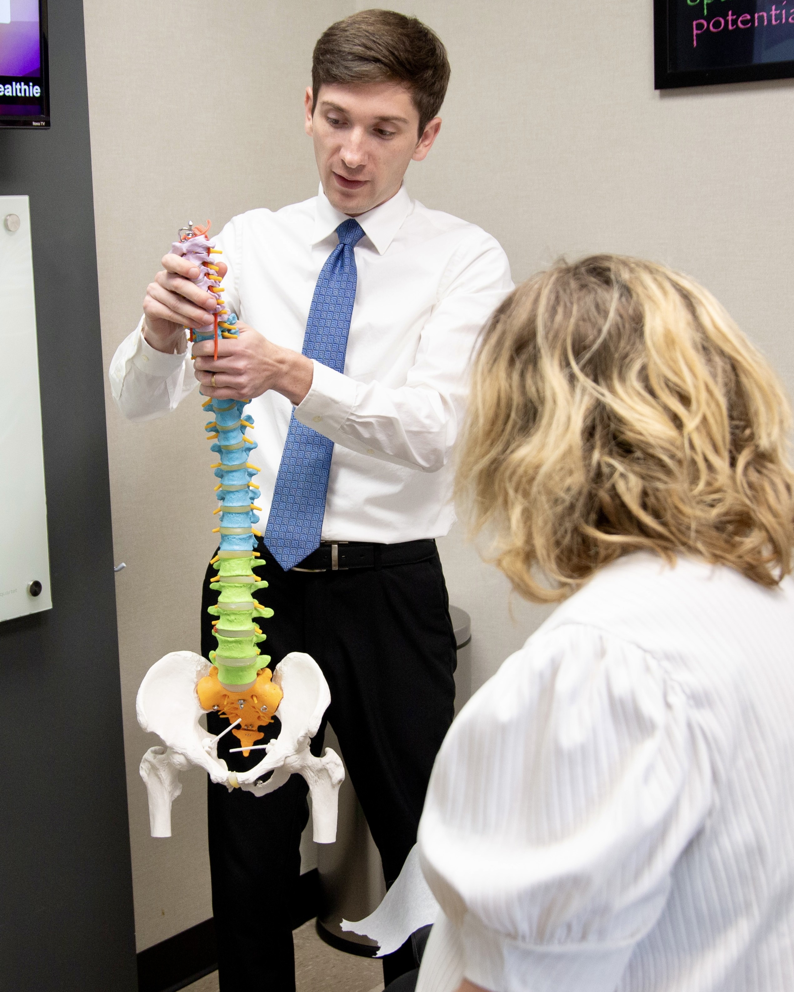 Benefits of Regular Chiropractic Care & Its Effect on Daily Activities 2 Benefits of Regular Chiropractic Care & Its Effect on Daily Activities