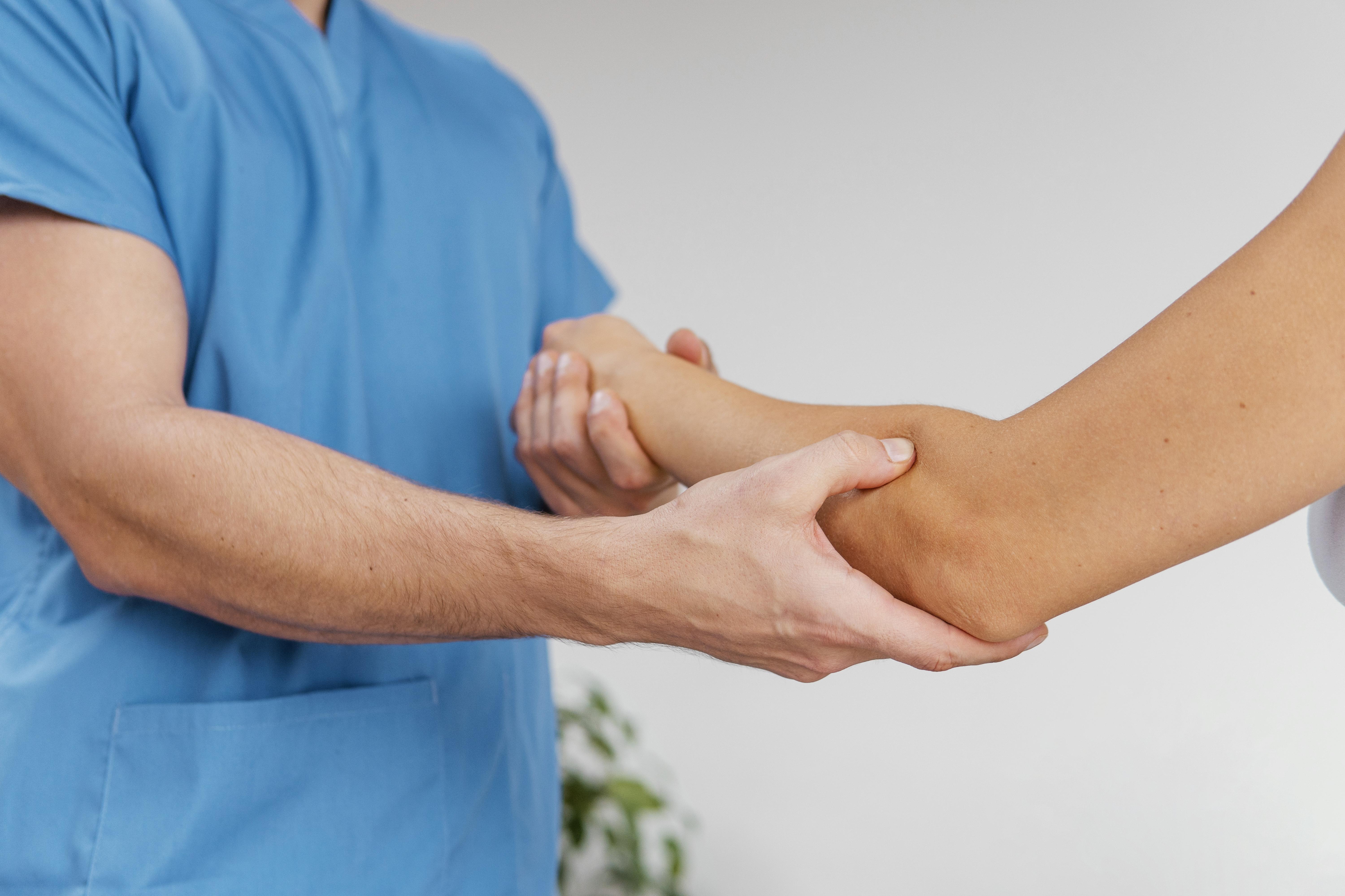 Ergonomics in the Workplace: Preventing Carpal Tunnel Syndrome 1 Ergonomics in the Workplace: Preventing Carpal Tunnel Syndrome
