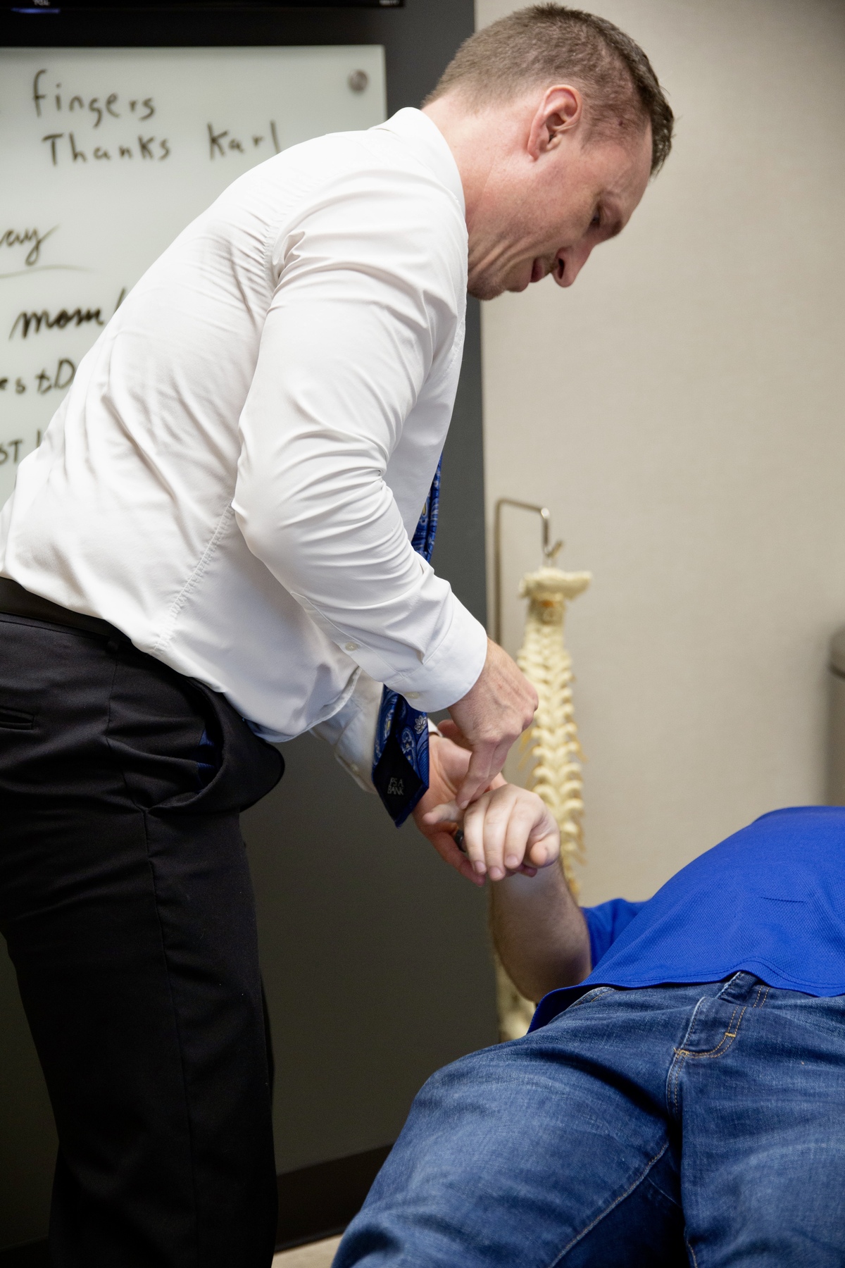 Living with Carpal Tunnel Syndrome: Coping Tips and Lifestyle Changes 2 Living with Carpal Tunnel Syndrome: Coping Tips and Lifestyle Changes